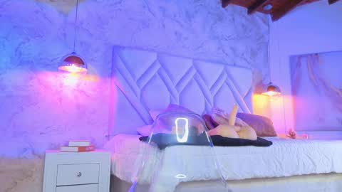 Snapshot of kylle_2050 chatting on November 1, 2025, 11:23 am Kyle online show from November 1, 2025, 11:23 am