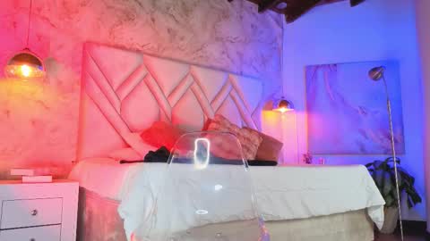 Snapshot of kylle_2050 chatting on November 20, 2025, 11:21 am Kyle online show from November 20, 2025, 11:21 am