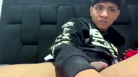 steven online show from December 19, 2025, 4:25 pm