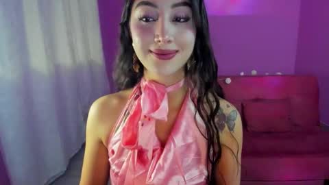 Snapshot of kymgiraldo8 chatting on November 30, 2025, 8:51 am Kym Giraldo online show from November 30, 2025, 8:51 am