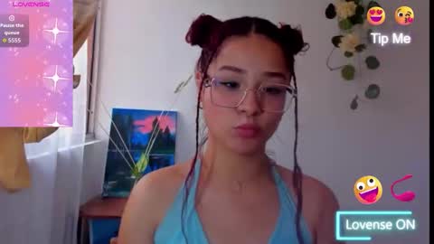 kyomi online show from October 6, 2025, 6:16 pm