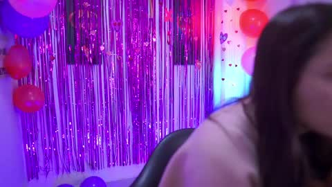 Kyomi online show from September 24, 2025, 1:36 pm