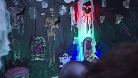 Kyomi online show from October 20, 2025, 1:11 pm