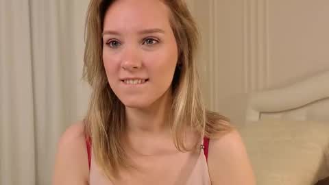 Snapshot of l1n4luv chatting on October 13, 2025, 9:26 pm lina online show from October 13, 2025, 9:26 pm