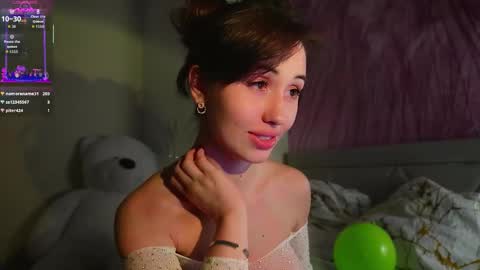 Malika online show from November 13, 2025, 10:19 pm