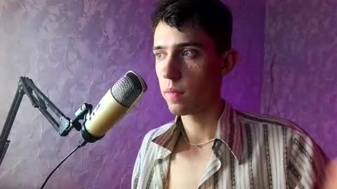 Snapshot of labour_guy chatting on March 3, 2025, 9:48 pm Marco online show from March 3, 2025, 9:48 pm