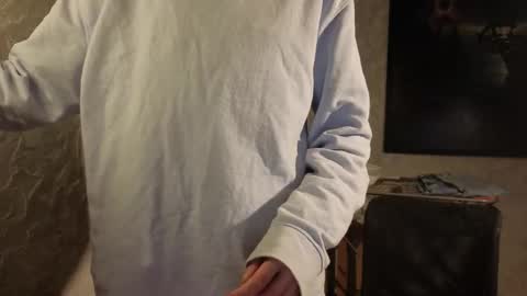 Snapshot of labour_guy chatting on November 18, 2025, 7:24 am Marco online show from November 18, 2025, 7:24 am