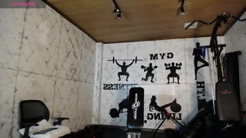 Snapshot of labrinthteasing chatting on November 27, 2025, 12:07 pm labrinthteasing online show from November 27, 2025, 12:07 pm