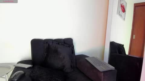 Snapshot of lace_victoria chatting on September 26, 2025, 12:14 am lace_victoria online show from September 26, 2025, 12:14 am