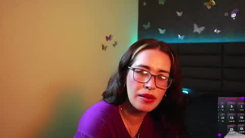 Snapshot of lady_boobs1 chatting on February 18, 2025, 1:22 pm Kathie Dicky online show from February 18, 2025, 1:22 pm