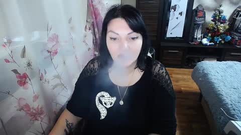 Snapshot of lady_boom_ chatting on December 11, 2024, 12:12 pm lady_boom_ online show from December 11, 2024, 12:12 pm