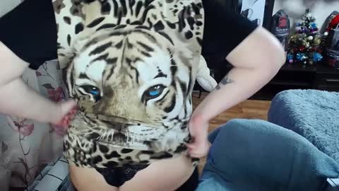 Snapshot of lady_boom_ chatting on December 17, 2024, 7:37 pm lady_boom_ online show from December 17, 2024, 7:37 pm