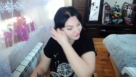 Snapshot of lady_boom_ chatting on January 13, 2025, 11:08 am lady_boom_ online show from January 13, 2025, 11:08 am