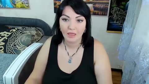 Snapshot of lady_boom_ chatting on September 15, 2025, 9:20 am lady_boom_ online show from September 15, 2025, 9:20 am