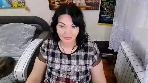 Snapshot of lady_boom_ chatting on November 21, 2025, 8:18 pm lady_boom_ online show from November 21, 2025, 8:18 pm