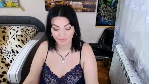 Snapshot of lady_boom_ chatting on December 4, 2025, 5:21 pm lady_boom_ online show from December 4, 2025, 5:21 pm