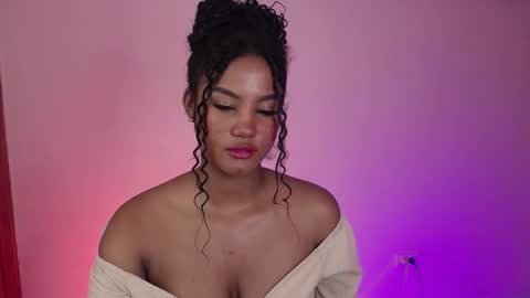 Snapshot of lady_danbury chatting on February 18, 2025, 5:53 pm Karla - Instagram lady karla1 online show from February 18, 2025, 5:53 pm