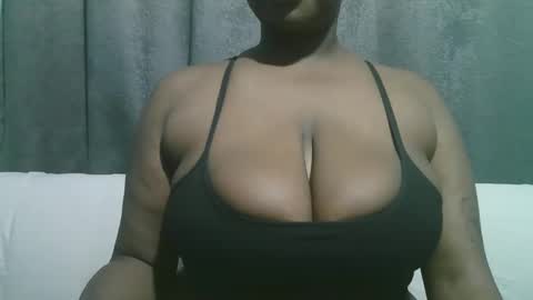 Snapshot of lady_dearra chatting on September 20, 2025, 1:50 am lady_dearra online show from September 20, 2025, 1:50 am