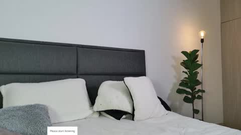 Snapshot of lady_ni chatting on November 28, 2025, 11:13 am 700 1300 -5 online show from November 28, 2025, 11:13 am