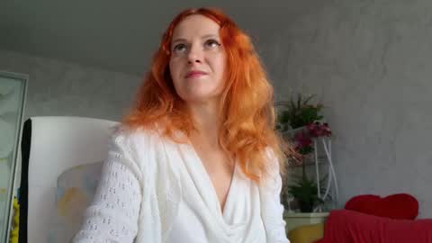 Sima Ladybigsmile online show from October 21, 2025, 6:03 am