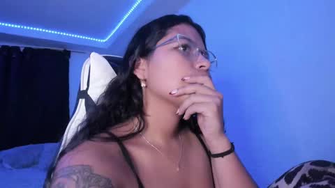  Lady  online show from February 1, 2025, 5:07 am