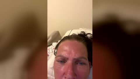 ladylara4949 online show from December 17, 2025, 3:18 pm