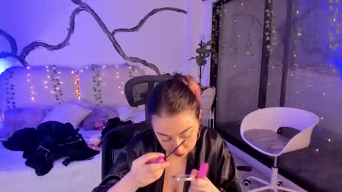 Snapshot of ladysweetts chatting on November 1, 2025, 4:36 am Lady online show from November 1, 2025, 4:36 am