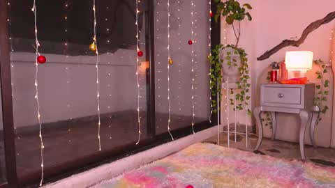 Snapshot of ladysweetts chatting on November 24, 2025, 4:45 am Lady online show from November 24, 2025, 4:45 am