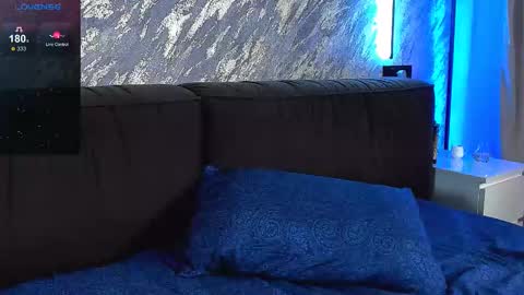 Bella online show from March 10, 2025, 3:20 pm