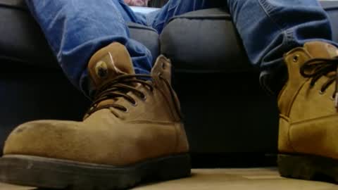 Snapshot of laidback_and_chill chatting on January 15, 2025, 1:52 pm Rick online show from January 15, 2025, 1:52 pm