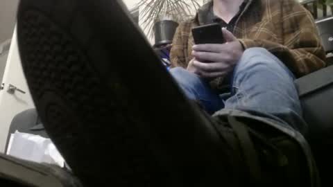 Snapshot of laidback_and_chill chatting on January 17, 2025, 4:49 am Rick online show from January 17, 2025, 4:49 am