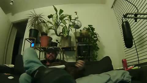 Snapshot of laidback_and_chill chatting on January 20, 2025, 1:50 am Rick online show from January 20, 2025, 1:50 am