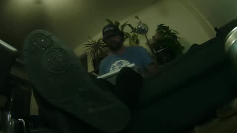 Snapshot of laidback_and_chill chatting on February 3, 2025, 3:20 am Rick online show from February 3, 2025, 3:20 am