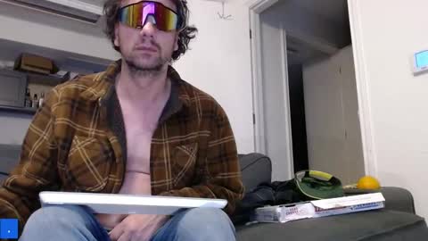 Snapshot of laidback_and_chill chatting on March 10, 2025, 7:42 am Rick online show from March 10, 2025, 7:42 am