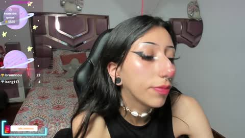 laila_angel online show from December 4, 2024, 10:41 pm