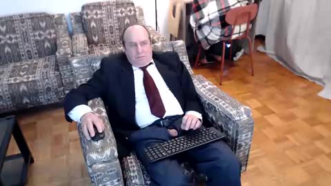 Snapshot of lajose52 chatting on February 22, 2025, 3:47 pm lajose52 online show from February 22, 2025, 3:47 pm