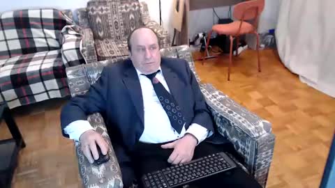 Snapshot of lajose52 chatting on February 24, 2025, 5:53 pm lajose52 online show from February 24, 2025, 5:53 pm