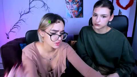 Snapshot of lakki_spy chatting on November 28, 2025, 9:23 am Lakki online show from November 28, 2025, 9:23 am