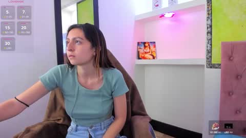 Lala clark online show from October 14, 2025, 1:34 pm