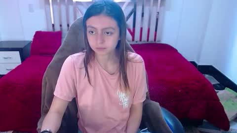 Lala clark online show from October 17, 2025, 1:14 pm