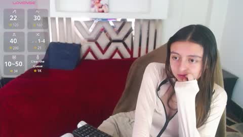 Lala clark online show from November 27, 2025, 12:29 pm