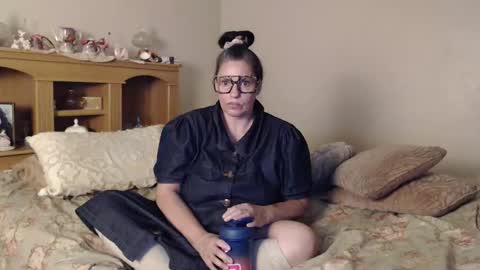 Naomi Rose online show from October 27, 2025, 1:42 am