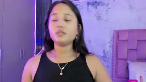 Snapshot of laly_cherry_ chatting on September 26, 2025, 12:42 pm Laura online show from September 26, 2025, 12:42 pm