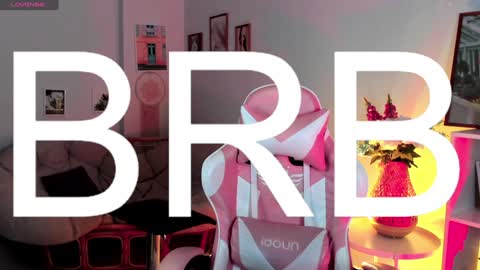 just call me Lana  and her security online show from December 4, 2024, 11:41 am