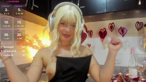 Snapshot of lana_beket_ chatting on February 14, 2025, 6:08 pm Lana online show from February 14, 2025, 6:08 pm