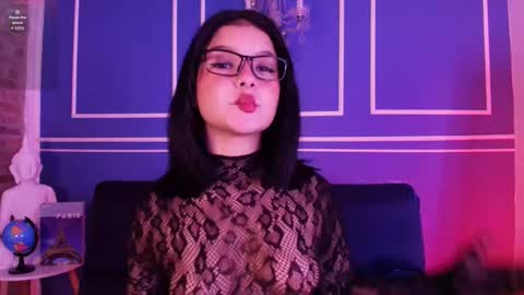 Snapshot of lana_beket_ chatting on October 22, 2025, 11:21 am Lana online show from October 22, 2025, 11:21 am