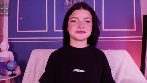 Snapshot of lana_beket_ chatting on November 19, 2025, 11:21 am Lana online show from November 19, 2025, 11:21 am