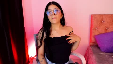 Snapshot of lana_dol chatting on January 13, 2025, 12:24 pm ... . . ... online show from January 13, 2025, 12:24 pm