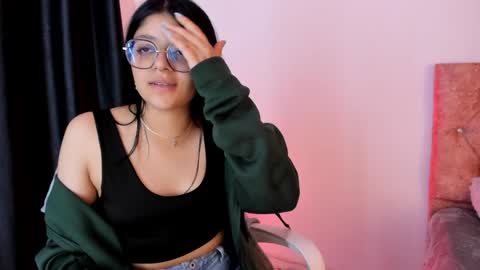 Snapshot of lana_dol chatting on January 20, 2025, 6:10 pm ... . . ... online show from January 20, 2025, 6:10 pm