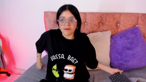 Snapshot of lana_dol chatting on January 22, 2025, 12:27 pm ... . . ... online show from January 22, 2025, 12:27 pm